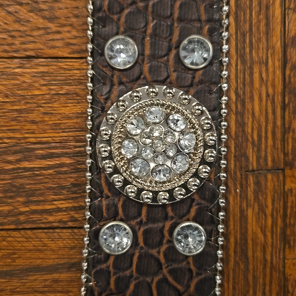 Western Rhinestone & Leather Belt - Picture 3 of 16